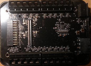 v5brain-internal-power-distribution-PCB-inner.jpg
