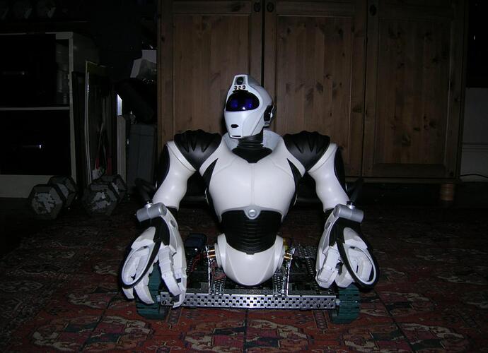 Centaurox Front 02.jpg