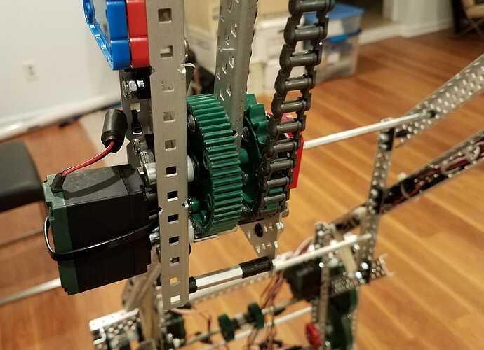 28035137_895903503924024_678380783_o.jpg