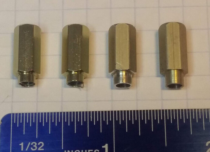 V5-motor-standoffs-8-32-vs-6-32.jpg