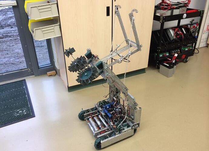 RobotArmAndHooks.jpg