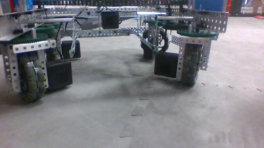 Variable angle holonomic drivetrain / shifting Xdrive / shifting X