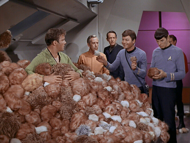 star-trek-the-trouble-with-tribbles-3