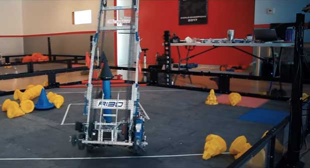 Robot-tipping-while-expanding---Ri3d-at-34s.jpg