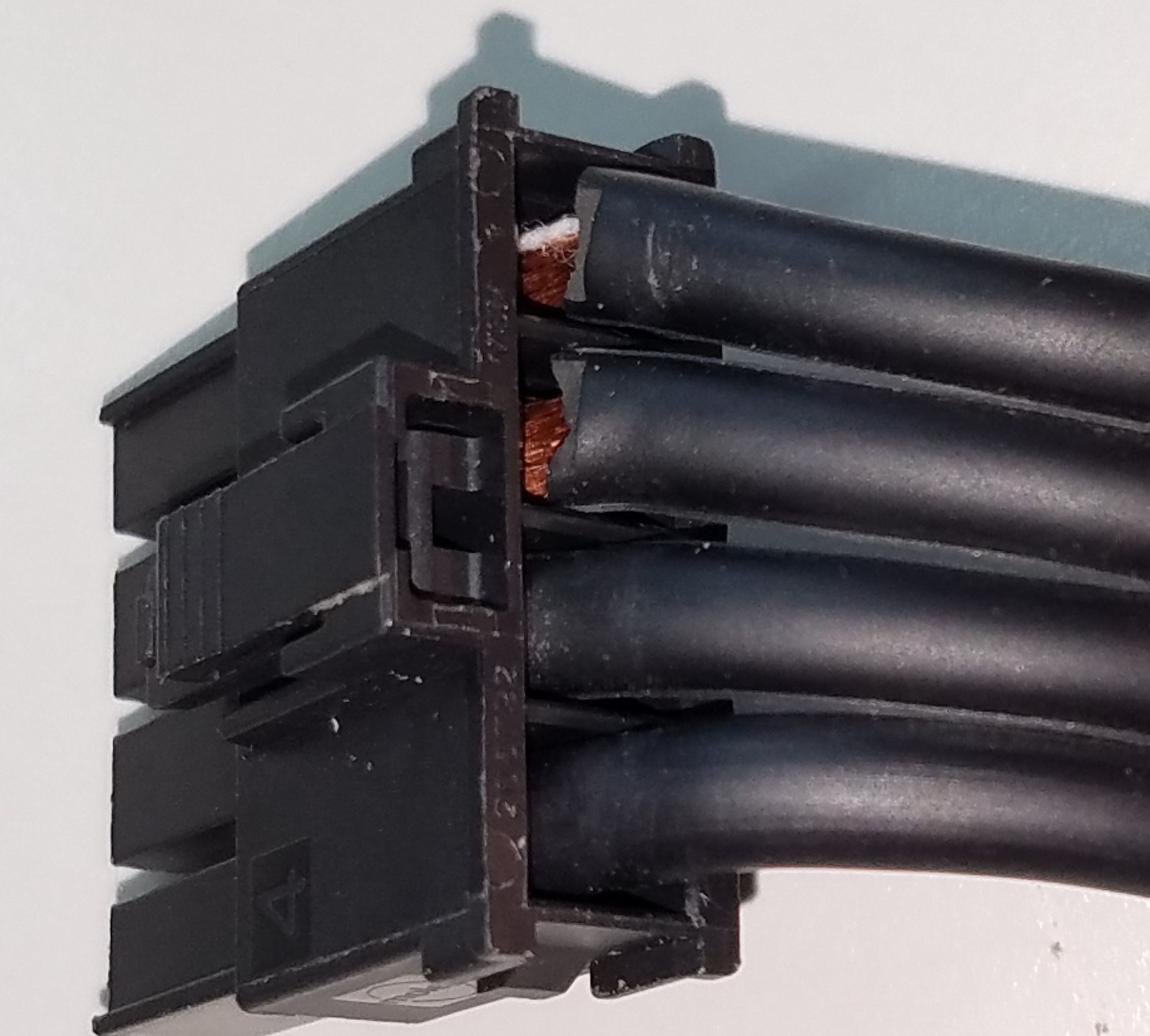 BatCable.jpg