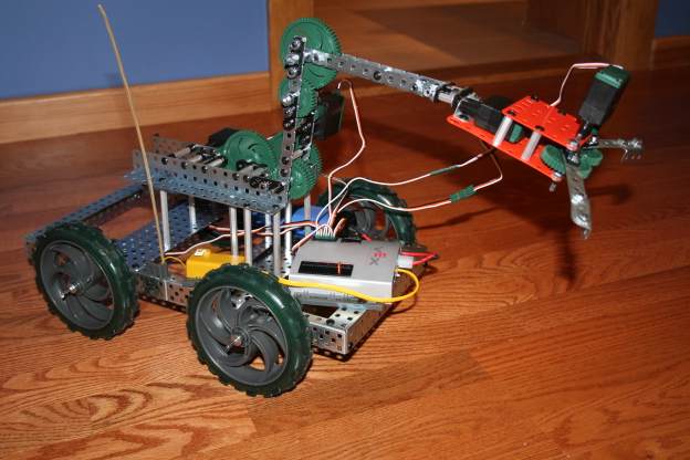 Grabber Robot 5.jpg