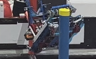 Using a lift to raise your bot for endgame - VRC > Over Under (23/24 ...